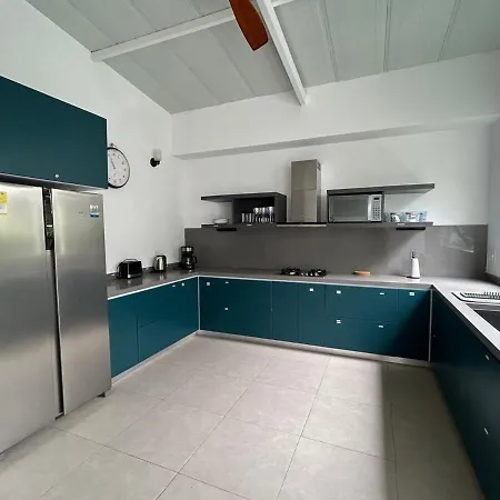 Casa Lujosa Con Piscina Y Jacuzzi Privados Apartamento *